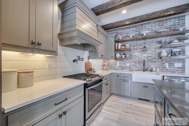 6353 E Tower Castle Loop, House other with 5 bedrooms, 3 bathrooms and 3 parking in Ammon ID | Image 18