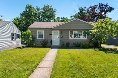 831 S Wisconsin Ave, Villa Park, IL, 60181-3156 | Card Image