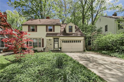 1761 Oakmount Rd, South Euclid, OH, 44121-4007 | Card Image