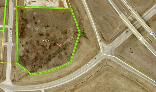 000 Wommack Ave, Bolivar, MO, 65613 | Card Image