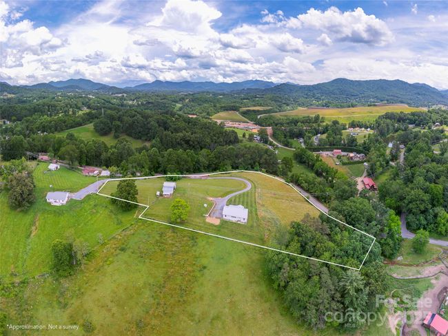 3355 Thickety Rd, House other with 3 bedrooms, 2 bathrooms and null parking in Clyde NC | Image 33