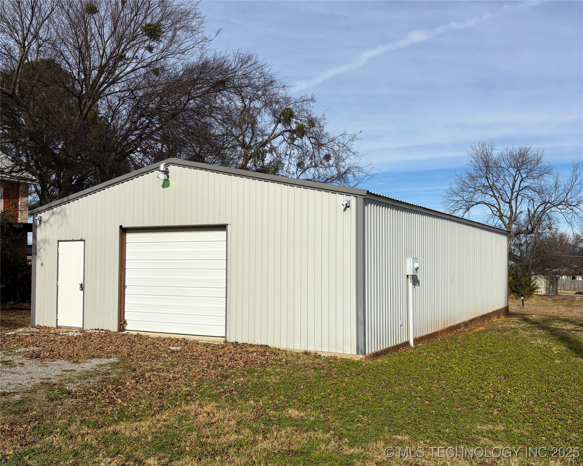 Commercial Sale in Healdton 4