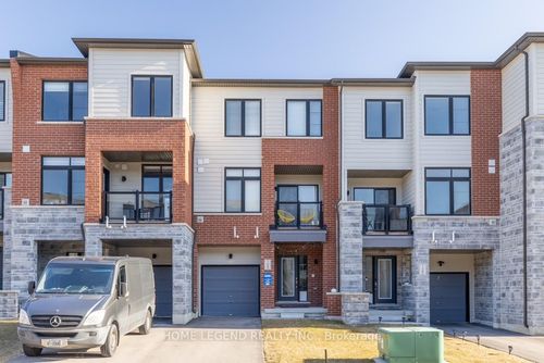123 Bravo Lane, Newmarket, ON, L3X0L2 | Card Image