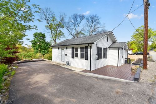 43 Nakomis Path, Lincoln Park, NJ, 07035-2333 | Card Image