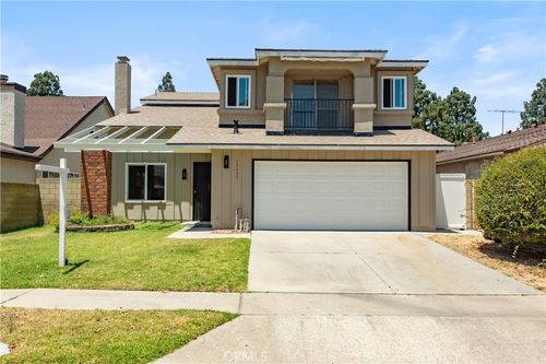 13635 Palm St, Cerritos, CA, 90703-1024 | Card Image