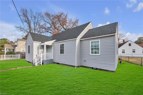 2728 Sewells Point Rd, Norfolk, VA, 23513-3866 | Card Image