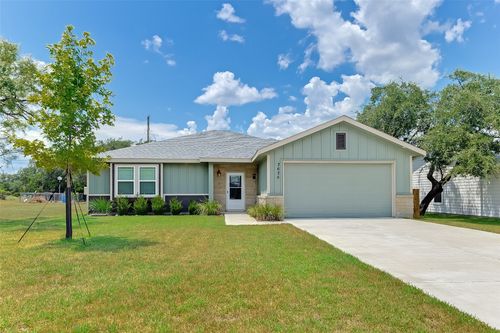 3625 Sagebrush Trl, Kingsland, TX, 78639-4042 | Card Image