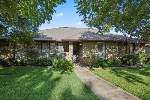 3225 Sugarbush Dr, Carrollton, TX, 75007-2928 | Card Image