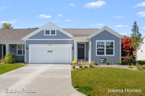 1597 N Village Circle, Kalamazoo, MI, 49009 | Card Image