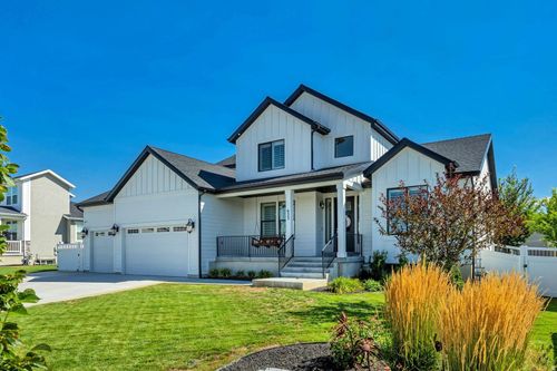 623 S Alberta Spruce Dr, Layton, UT, 84041-5297 | Card Image