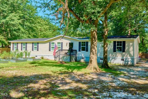 5612 Baggett Ln, Hope Mills, NC, 28348-9447 | Card Image