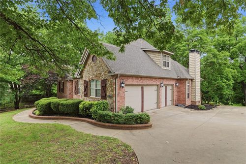 6759 Sunset Ridge Cir, Springdale, AR, 72762-8162 | Card Image