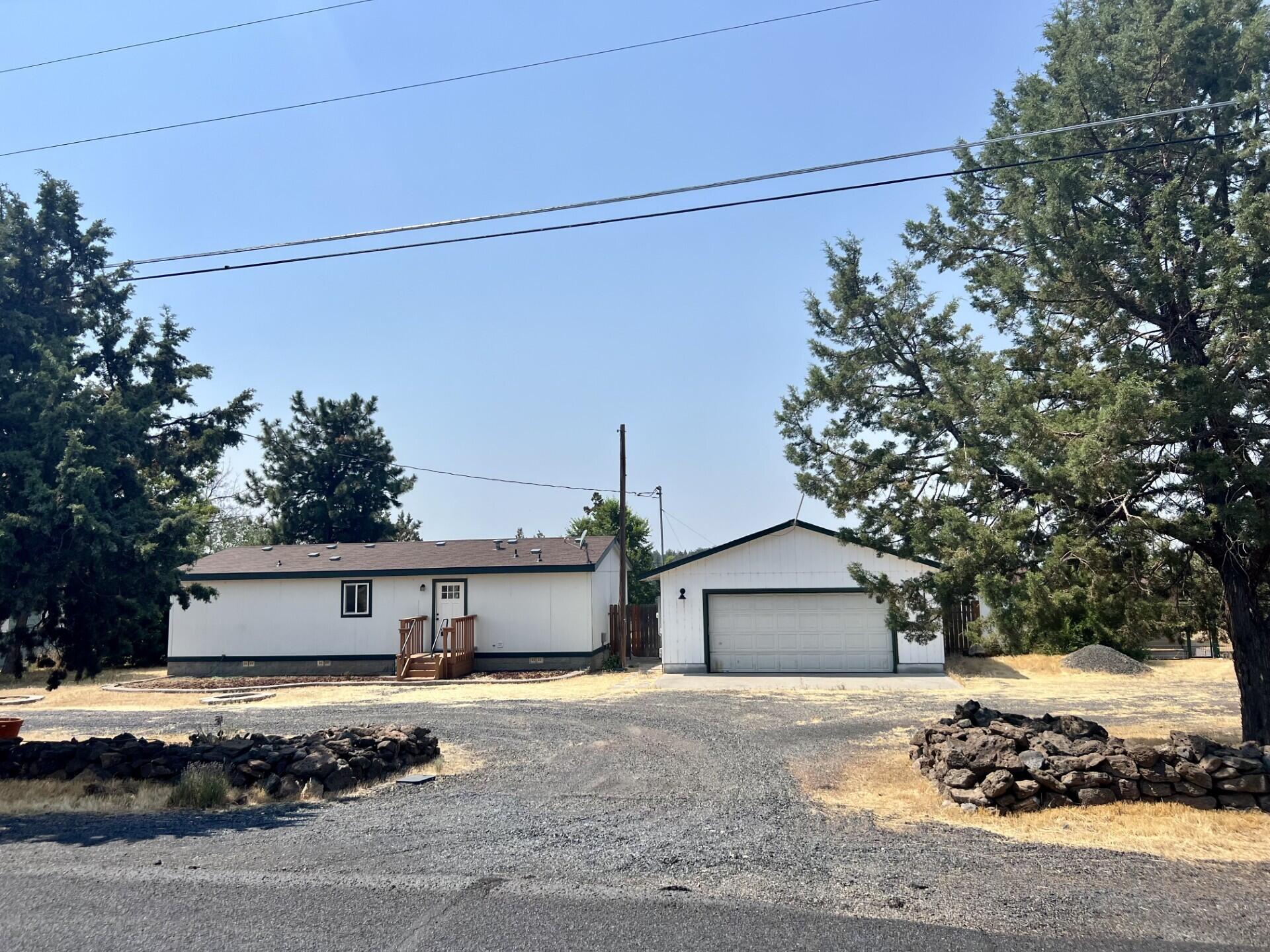 13th St, Terrebonne, OR 97760