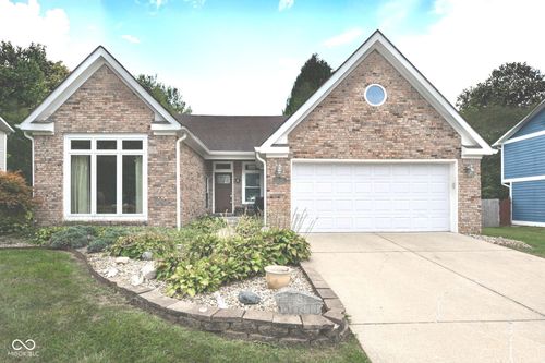 5831 Dan Patch Dr, Indianapolis, IN, 46237-3134 | Card Image