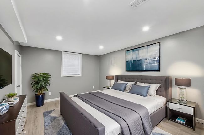 15_1025WallaceSt_2024_Large - Bedroom - | Image 19