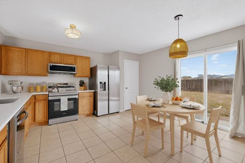 15 Tome Vista Dr, Los Lunas, NM, 87031-8106 | Card Image