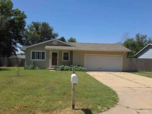 725 W Lockwood St, Wichita, KS, 67217-5413 | Card Image