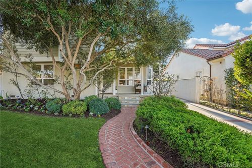 1237 S Gertruda Ave, Redondo Beach, CA, 90277-5125 | Card Image