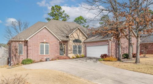 40 Sugarloaf Loop, Maumelle, AR, 72113-6369 | Card Image