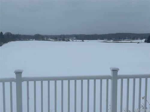 1324 Pinehurst Ct, Metamora, MI, 48455-9411 | Card Image