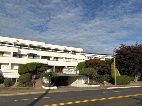 212-9151 No. 5 Rd, Richmond, BC, V7A4T9 | Card Image