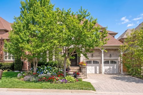 2381 Gamble Rd, Oakville, ON, L6H7V6 | Card Image