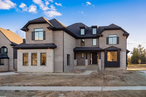 11762 Encore Dr, Utica, MI, 48315-2331 | Card Image