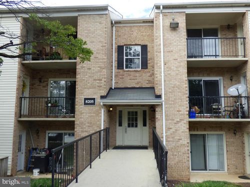 apt-303-8205 Whispering Oaks Way, GAITHERSBURG, MD, 20879-5243 | Card Image