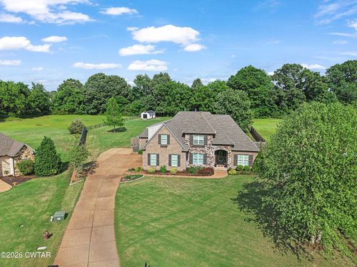 10 Annie Brooke Cv, Humboldt, TN, 38343-6743 | Card Image
