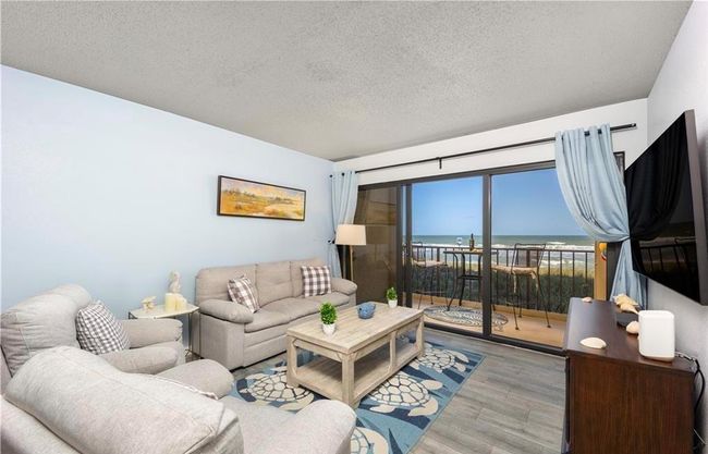 APT-205 - 10310 S Ocean Dr, Condo with 2 bedrooms, 2 bathrooms and null parking in Jensen Beach FL | Image 5