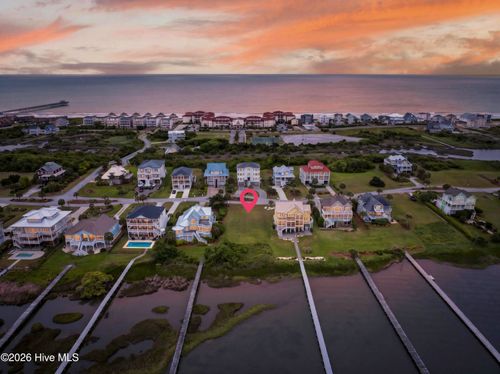 37 Sailview Dr, N Topsail Beach, NC, 28460-9216 | Card Image