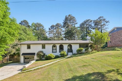2160 Groover Rd, Marietta, GA, 30062-2922 | Card Image
