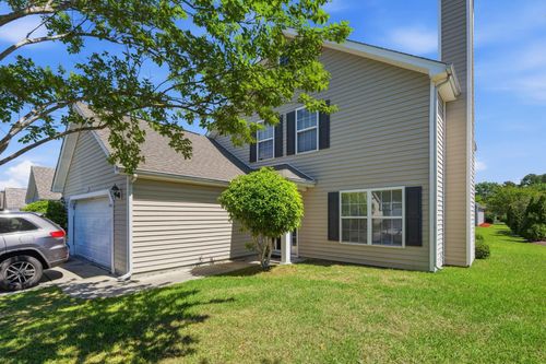 391 Vesta Dr, Myrtle Beach, SC, 29579-7412 | Card Image