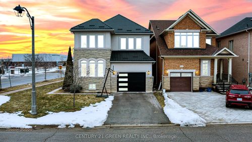 2561 Grand Oak Trail, Oakville, ON, L6M0R4 | Card Image