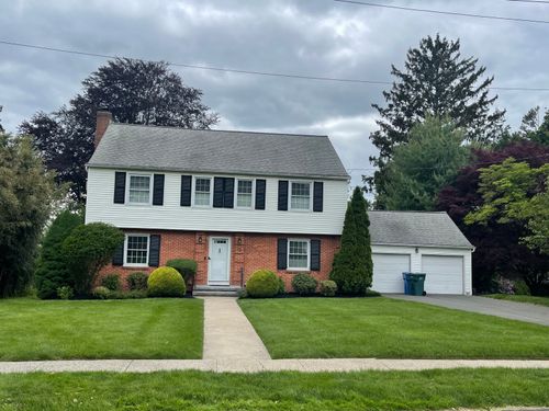 20 Broadfield Rd, Hamden, CT, 06517-1544 | Card Image