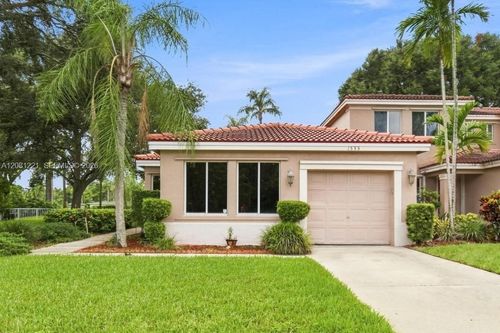 1533 W Harmony Lake Cir, Davie, FL, 33324 | Card Image