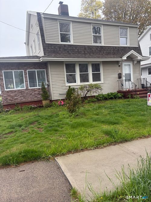 16 Shoreham Rd, New Haven, CT, 06512-4020 | Card Image