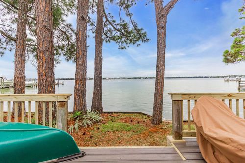 251 Shalimar Dr, Shalimar, FL, 32579-1242 | Card Image