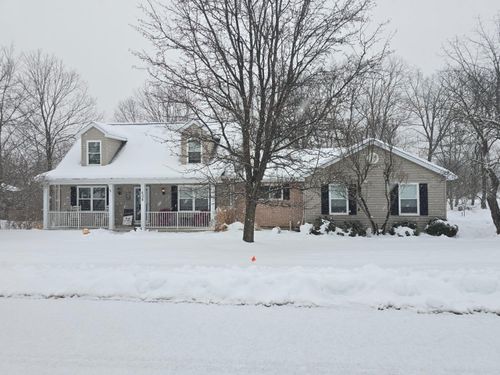 438 Cresthaven Drive, Lawrenceburg, IN, 47025 | Card Image