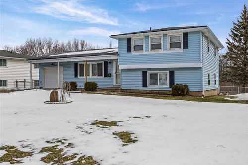 192 Summit Hill Dr, Greece, NY, 14612-3842 | Card Image
