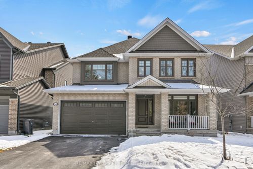 160 Eric Maloney Way, Ottawa, ON, K1T0R1 | Card Image