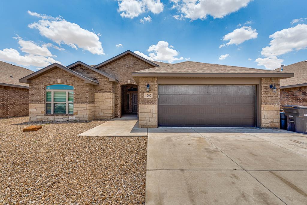 Randolph Ln, Midland, TX 79705