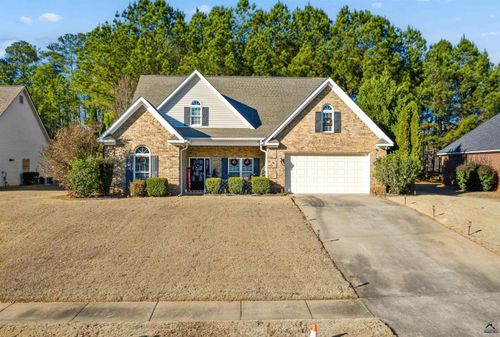 527 Shady Greens Dr, Macon, GA, 31211-6121 | Card Image