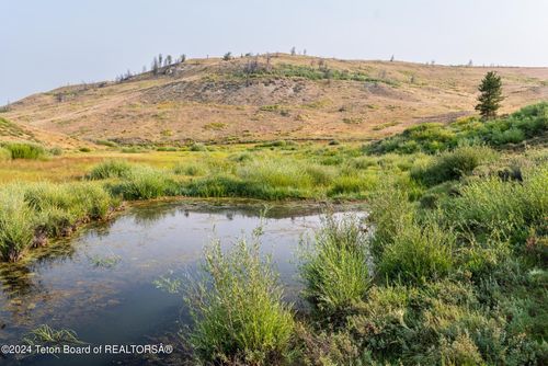 TRACT 17 Fisherman Creek Rd, Bondurant, WY, 82922-5015 | Card Image
