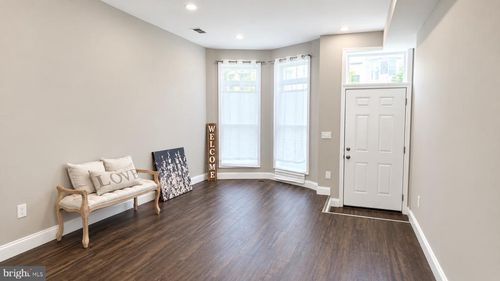 2831 Parkwood Ave, BALTIMORE, MD, 21217-1925 | Card Image