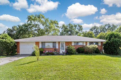 1798 Lucks Rd, Reynoldsburg, OH, 43068-2806 | Card Image