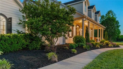 21225 S Cedar Niles Rd, Spring Hill, KS, 66083-8614 | Card Image