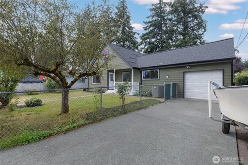 8407 Winona St Sw, Lakewood, WA, 98498-2429 | Card Image