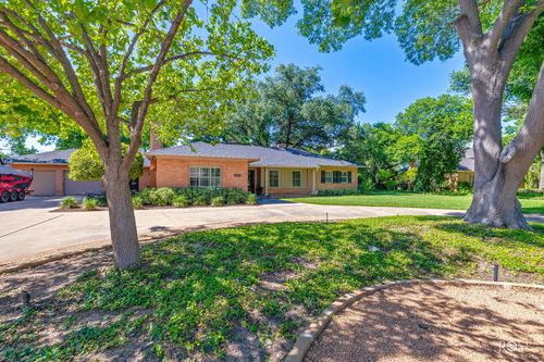 2620 Live Oak St, San Angelo, TX, 76901-3631 | Card Image