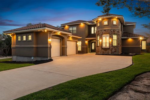 1001 Villa Hill Dr, Leander, TX, 78641-5811 | Card Image